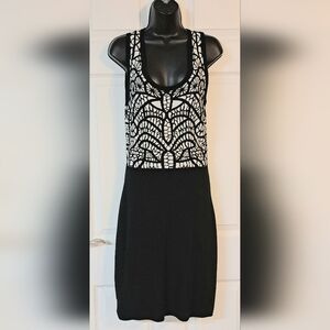 Carmen Marc Valvo Black & White Tank Sweater Dress